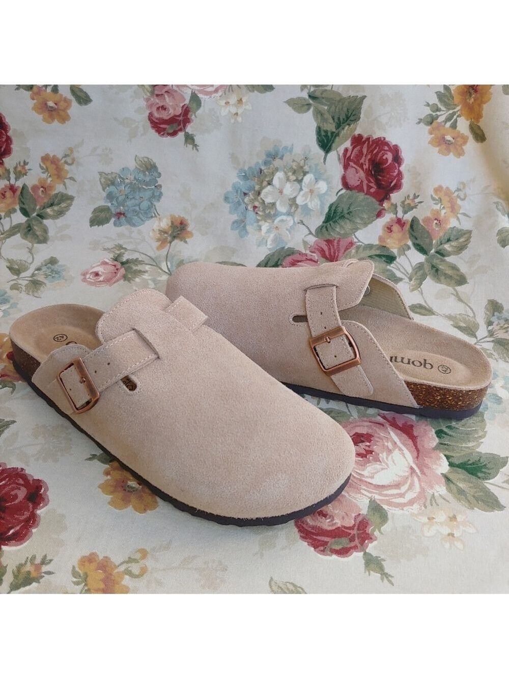 Qomfort Suede Tan Leather Clogs Slip-On Shoes Women's size US 10 Euro 42 NWOT - Picture 5 of 17